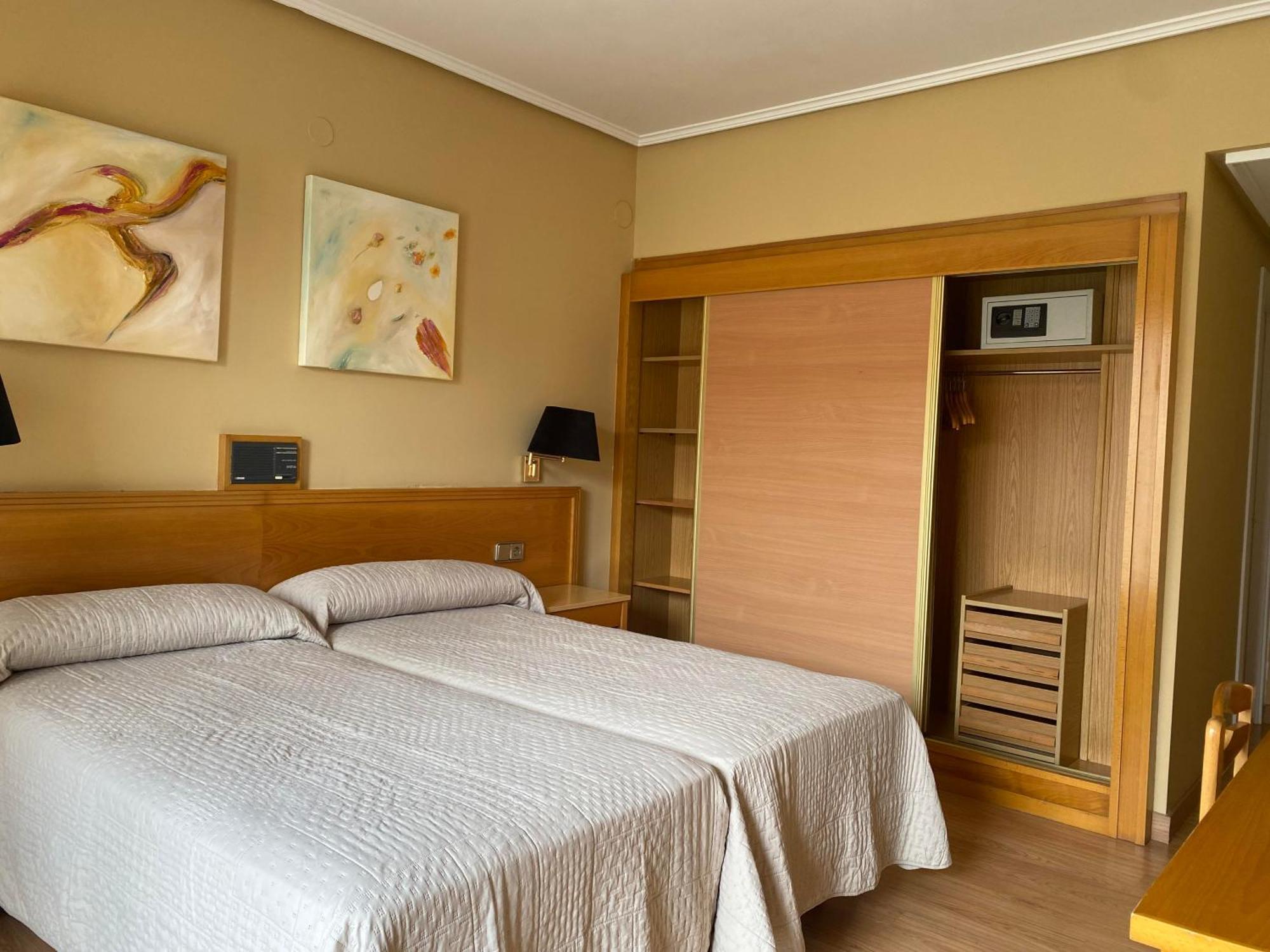 Hotel Zenit Mar Ноха Екстер'єр фото